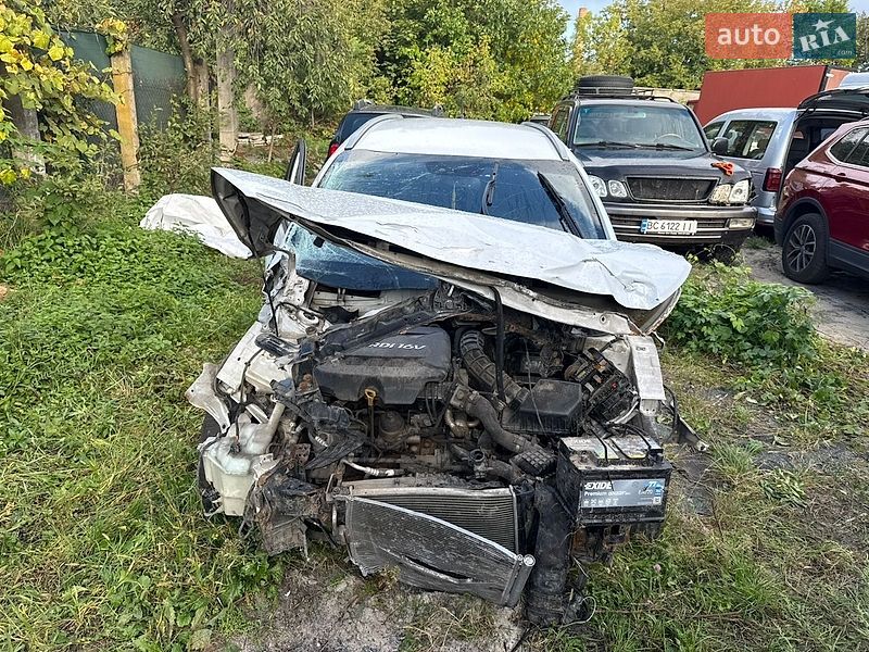 Универсал Kia Ceed 2015 в Львове