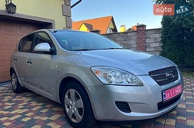 Хетчбек Kia Ceed 2008 в Луцьку фото Хетчбек Kia Ceed 2008 в Луцьку
