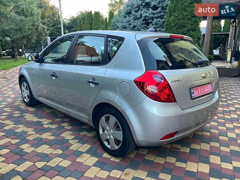 Хетчбек Kia Ceed 2008 в Луцьку фото 4 Хетчбек Kia Ceed 2008 в Луцьку