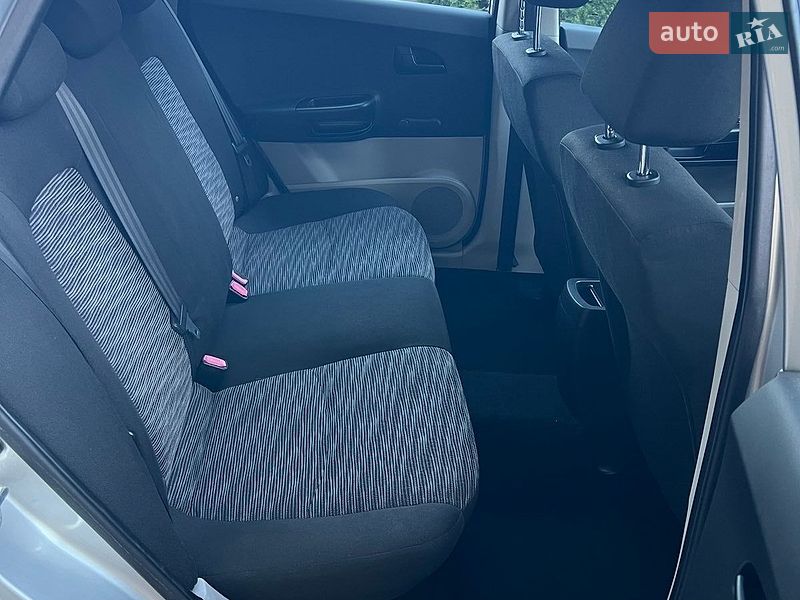 Хетчбек Kia Ceed 2008 в Луцьку фото 32 Хетчбек Kia Ceed 2008 в Луцьку