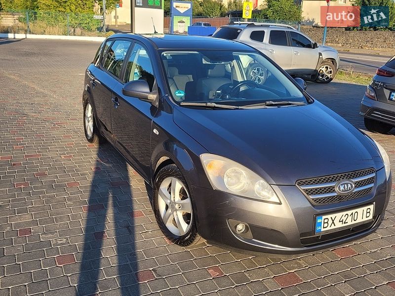 Хетчбек Kia Ceed 2008 в Хмельницькому фото 4 Хетчбек Kia Ceed 2008 в Хмельницькому