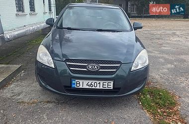 Хетчбек Kia Ceed 2008 в Кременчуці