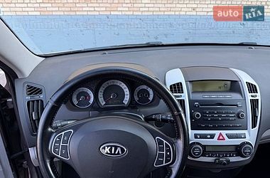 Универсал Kia Ceed 2008 в Василькове