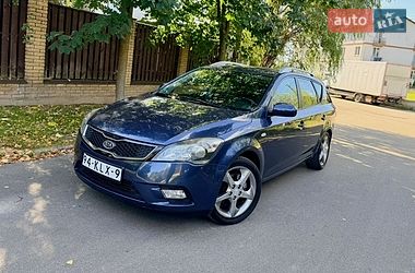 Універсал Kia Ceed 2010 в Києві
