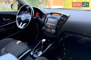 Универсал Kia Ceed 2010 в Киеве