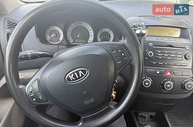 Универсал Kia Ceed 2009 в Ужгороде
