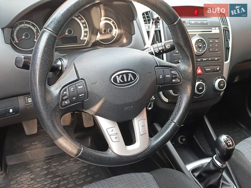 Универсал Kia Ceed 2011 в Запорожье фото 6 Универсал Kia Ceed 2011 в Запорожье