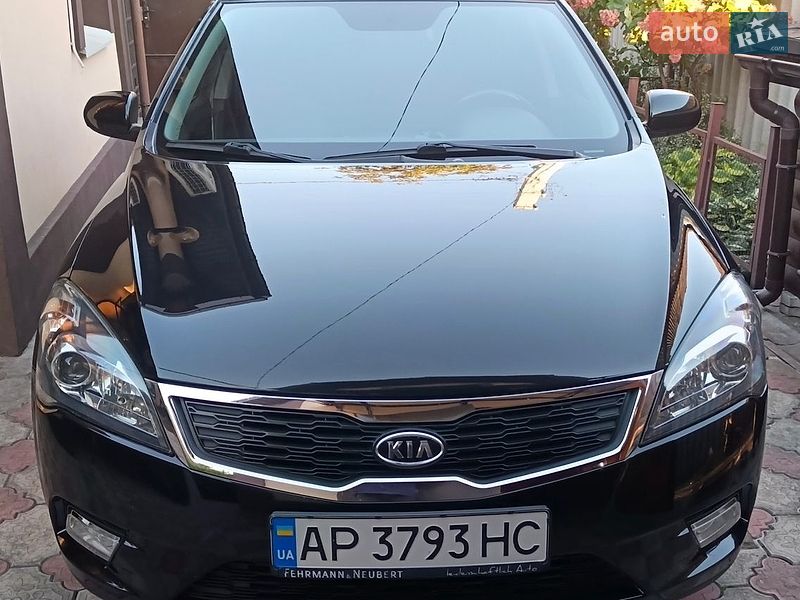 Универсал Kia Ceed 2011 в Запорожье фото 3 Универсал Kia Ceed 2011 в Запорожье