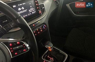 Хетчбек Kia Ceed 2022 в Києві