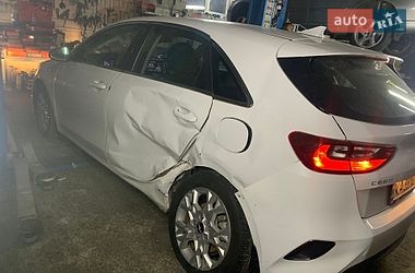 Хетчбек Kia Ceed 2022 в Києві