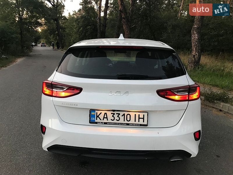 Хетчбек Kia Ceed 2022 в Києві