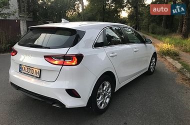 Хетчбек Kia Ceed 2022 в Києві