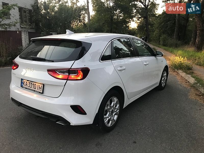 Хетчбек Kia Ceed 2022 в Києві