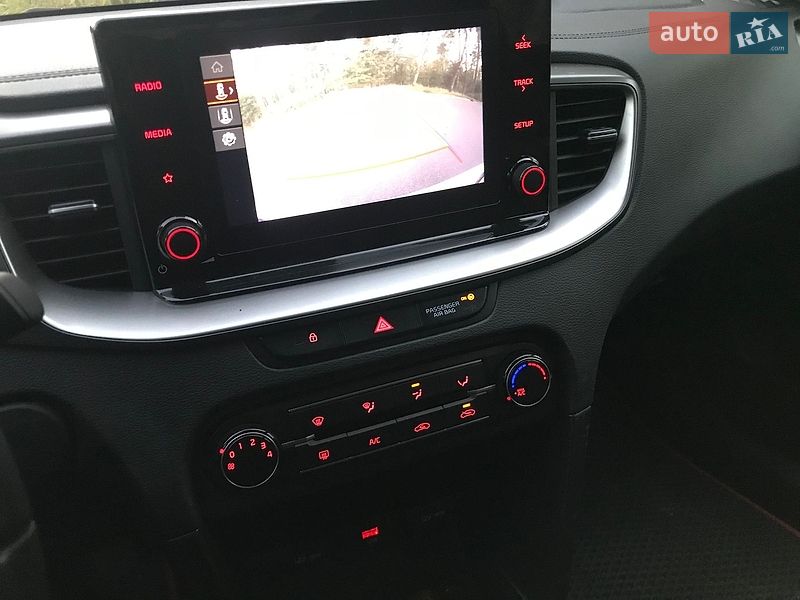 Хетчбек Kia Ceed 2022 в Києві