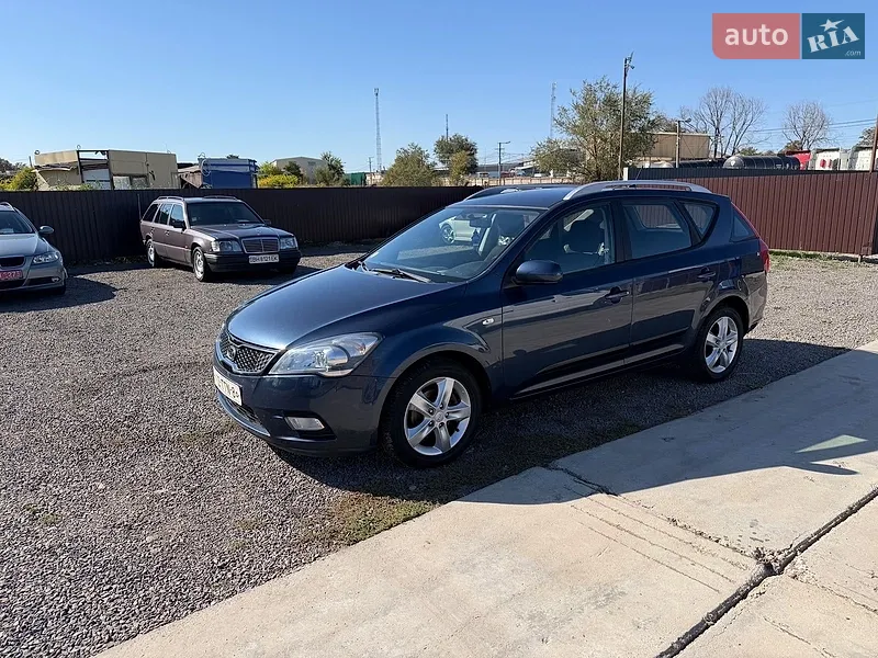 Kia Ceed 2012