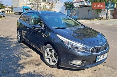 Универсал Kia Ceed 2013 в Николаеве фото 12 Универсал Kia Ceed 2013 в Николаеве