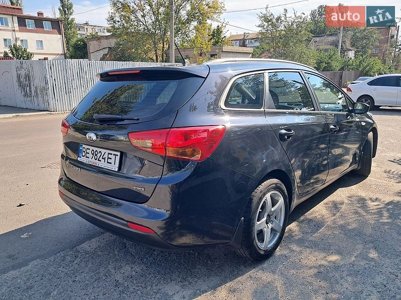 Универсал Kia Ceed 2013 в Николаеве фото 13 Универсал Kia Ceed 2013 в Николаеве