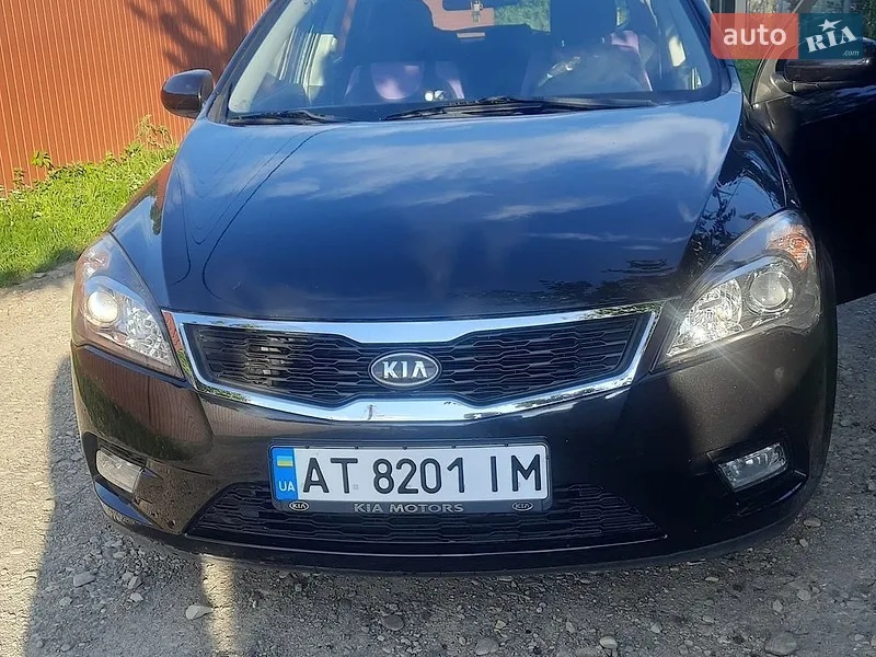 Kia Ceed 2011