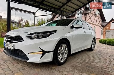 Хэтчбек Kia Ceed 2022 в Киеве