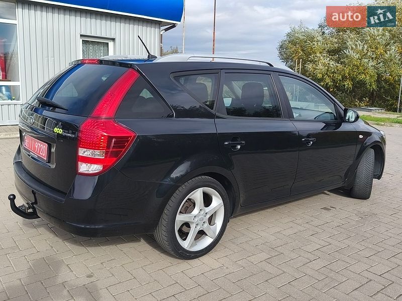 Універсал Kia Ceed 2009 в Локачах