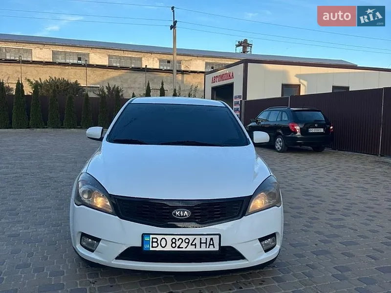 Kia Ceed 2011