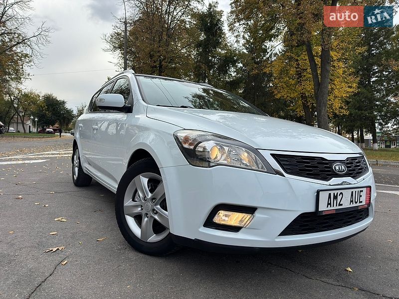 Kia Ceed 2012