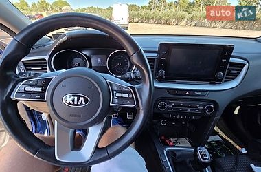 Хетчбек Kia Ceed 2019 в Києві