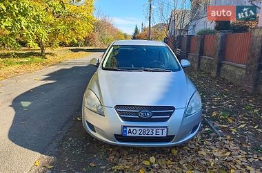 Хетчбек Kia Ceed 2008 в Ужгороді