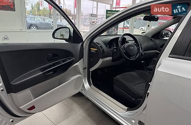 Хэтчбек Kia Ceed 2007 в Киеве