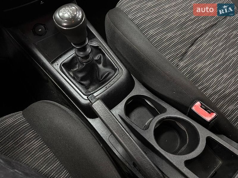 Хэтчбек Kia Ceed 2007 в Киеве