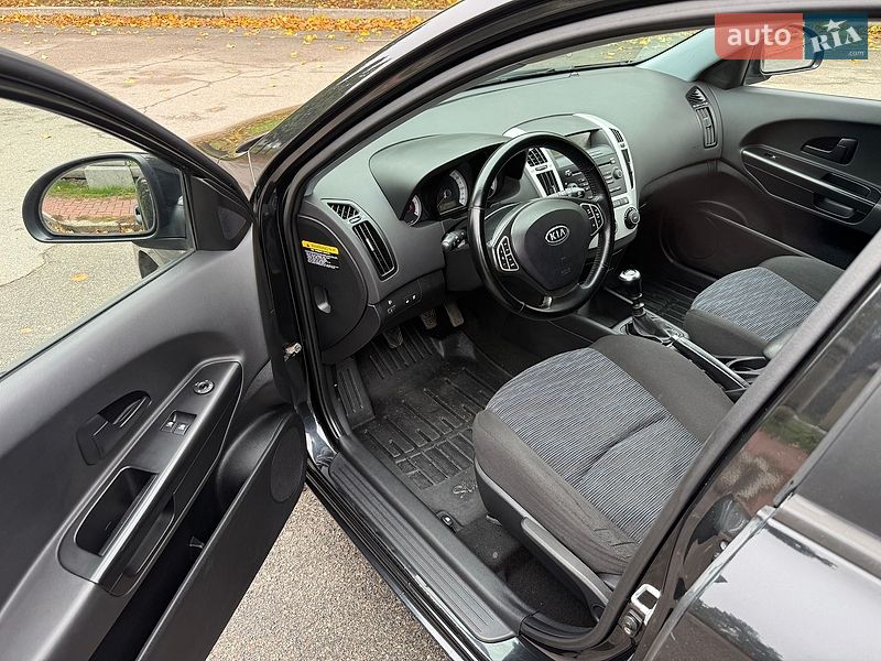 Універсал Kia Ceed 2008 в Умані