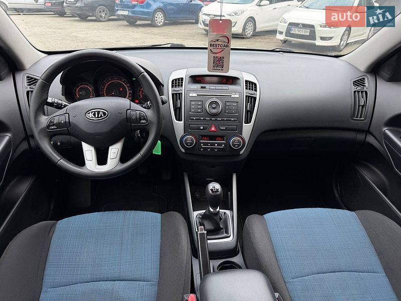 Универсал Kia Ceed 2010 в Днепре