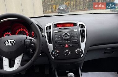 Универсал Kia Ceed 2010 в Луцке