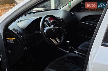 Универсал Kia Ceed 2011 в Днепре