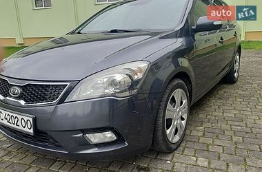 Универсал Kia Ceed 2010 в Стрые