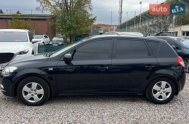 Хетчбек Kia Ceed 2012 в Полтаві