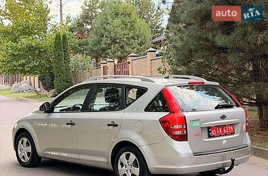 Універсал Kia Ceed 2008 в Рівному