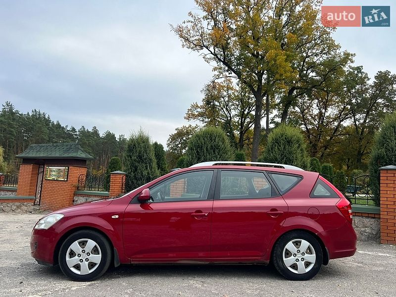 Універсал Kia Ceed 2008 в Сумах