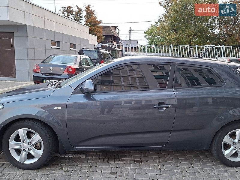 Хетчбек Kia Ceed 2008 в Одесі