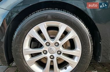 Універсал Kia Ceed 2014 в Сарнах