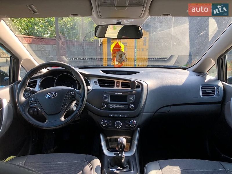 Універсал Kia Ceed 2014 в Сарнах