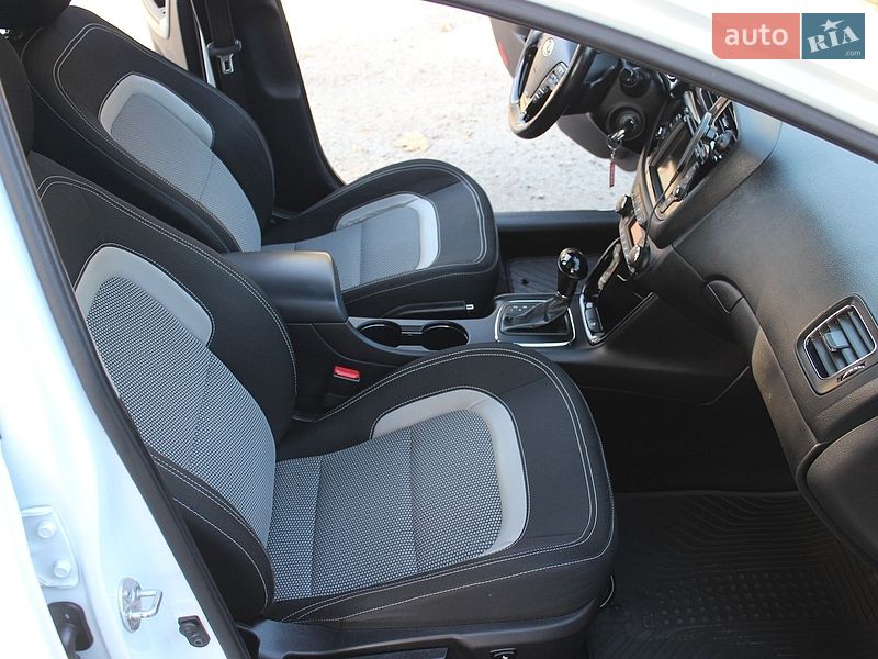 Універсал Kia Ceed 2013 в Дніпрі