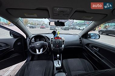 Універсал Kia Ceed 2011 в Софіївській Борщагівці
