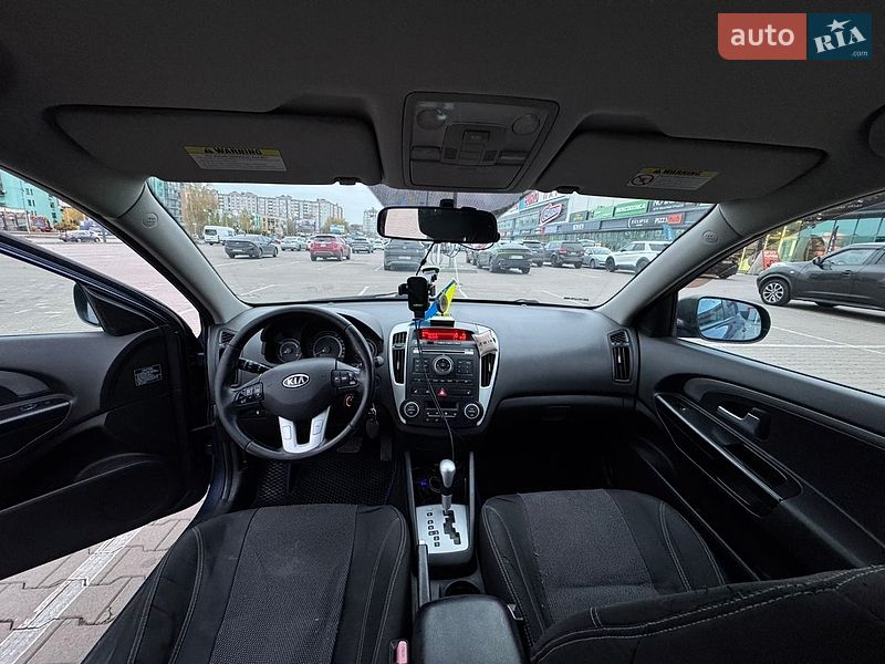 Універсал Kia Ceed 2011 в Софіївській Борщагівці