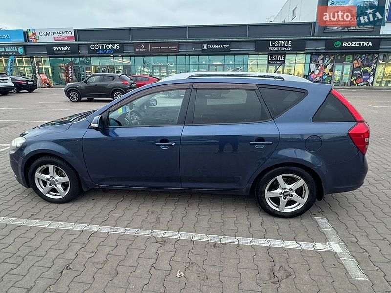 Універсал Kia Ceed 2011 в Софіївській Борщагівці