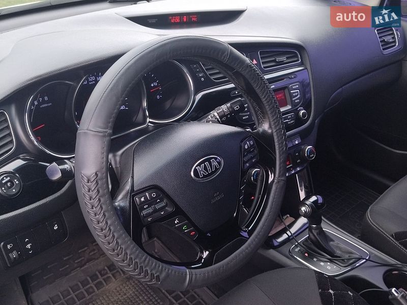 Хетчбек Kia Ceed 2013 в Новоукраїнці фото 17 Хетчбек Kia Ceed 2013 в Новоукраїнці