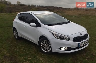 Хетчбек Kia Ceed 2013 в Новоукраїнці фото 36 Хетчбек Kia Ceed 2013 в Новоукраїнці