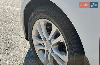 Універсал Kia Ceed 2013 в Полтаві