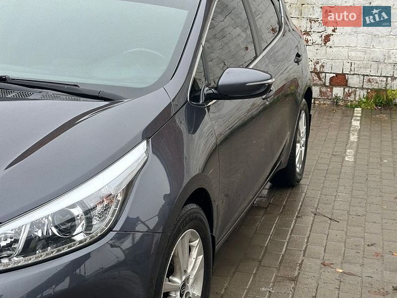 Хэтчбек Kia Ceed 2012 в Чорткове фото 3 Хэтчбек Kia Ceed 2012 в Чорткове