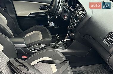 Хетчбек Kia Ceed 2012 в Чорткові